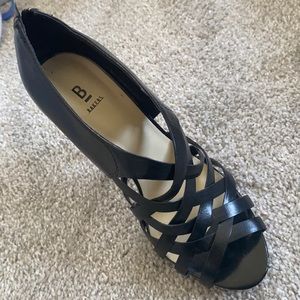 BAKERS high heels. Like new